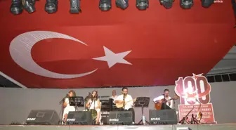 Çine Belediyesi, Cumhuriyet'in 100. Yılı Konserleriyle Müzik ve Eğlence Dolu Bir Gece Yaşattı