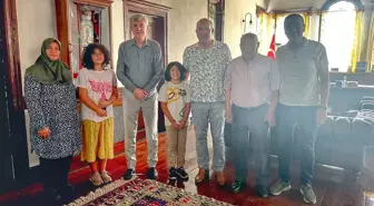 Şehit Seçkin Çil'in ailesi, Beypazarı Belediye Başkanı Kaplan'ı ziyaret etti