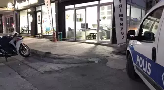 Sakarya'da Halk Otobüsünde Çıkan Kavgada Bir Kişi Döner Bıçağıyla Yaralandı