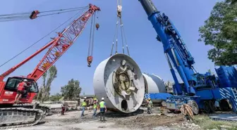 İzmir'de Dev Tünel Açma Makinesi Buca Metrosu İçin Çalışacak