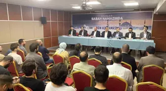 Gençler ve Aileler Sabah Namazında Buluşuyor