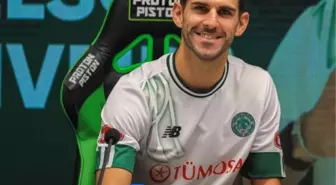 Konyaspor, Portekizli forvet Nelson Oliveira ile anlaştı