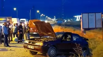 Malatya'da Otomobil Çarpışması: 3 Kişi Yaralandı