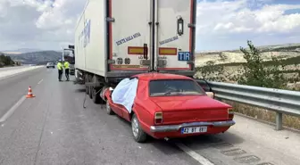 Konya'da otomobilin tıra arkadan çarpması sonucu bir kişi hayatını kaybetti
