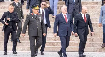 İzmir'in Kurtuluşu 101. Yıl Dönümü Coşkuyla Kutlandı