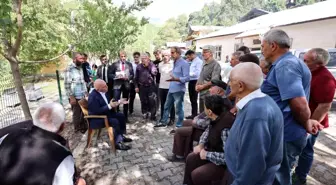 Erzurum Büyükşehir Belediye Başkanı Mehmet Sekmen İspir ve Pazaryolu'nda vatandaşlarla bir araya geldi