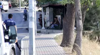 İzmir'de mahalle bekçisini vuran saldırgan polis tarafından yakalandı