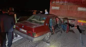 Bolu'da tıra çarpan otomobilde 6 kişi yaralandı