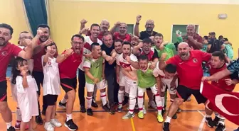 Down Sendromlu Özel Futsal Milli Takımı Avrupa Şampiyonası'nda şampiyon oldu