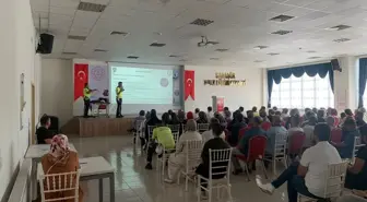 Karabük'te okul servis şoförlerine ve rehber personele eğitim düzenlendi