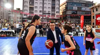 Mustafakemalpaşa'da 31. Tatlıtop Şenlikleri Başladı