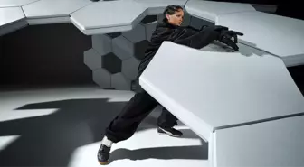 Rihanna... PUMA İLE SPOR AYAKKABI ÜRETECEK!