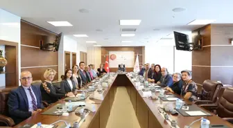 Bakan Göktaş, SERÇEV yöneticileri ve Ankara Engelliler Meclisi Komisyon Üyelerini kabul etti