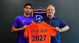 Başakşehir FK Berkay Özcan'ın sözleşmesini uzattı