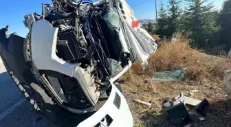 Burdur'da trafik kazası: 1 ölü, 1 yaralı