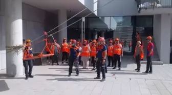 Çanakkale'de Mahalle Afet Gönülleri Eğitimlerini Tamamladı