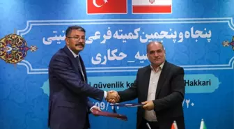 Hakkari ve Urmiye Valileri Arasında Güvenlik Komite Toplantısı Yapıldı