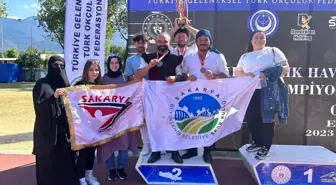 Sakarya Büyükşehir Belediyesi Spor Kulübü Atıcılık ve Okçuluk Takımı Gümüş Madalya Kazandı