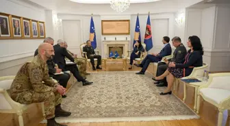 Kosova Cumhurbaşkanı Vjosa Osmani, Tümgeneral Özkan Ulutaş'ı kabul etti