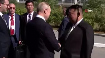 Putin, Kuzey Kore lideri Kim ile bir araya geldi