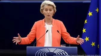 AB Komisyonu Başkanı von der Leyen Ukrayna'nın AB'ye katılım konusunda önemli gelişme kaydetti