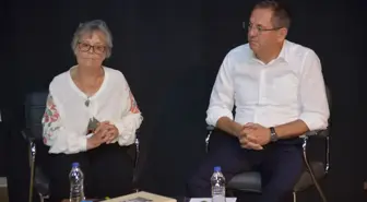 Ayvalık'ın Fotoğraf Sanatçısı Önder Aksoy'un Hayatı ve Eserleri Kitapta Anlatıldı