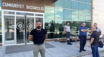 Tekirdağ Büyükşehir Belediyesi'ndeki İşinden Edilen İşçi Hak Aramaya Devam Ediyor