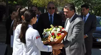 Odunpazarı Kaymakamı Gazi Mesleki ve Teknik Anadolu Lisesi'ni ziyaret etti