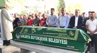 Akyazı'da Bisiklet Kazasında Hayatını Kaybeden Kişi Toprağa Verildi