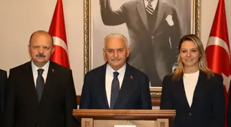 Binali Yıldırım: Ülkemizi Türkiye'nin Yüzyılı Yapmak Boynumuzun Borcudur