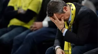 Biri daha sahaya çıkmadı! Fenerbahçe, transfer sezonunun bitmesine dakikalar kala 2 yıldıza kapıyı gösterdi