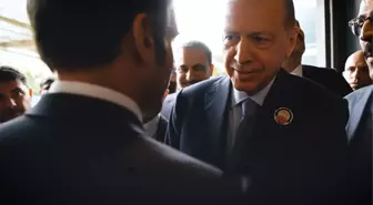 Cumhurbaşkanı Erdoğan ile Macron'un G20'deki samimi sohbeti tebessüm ettirdi: Hani gelecektin?