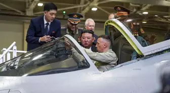 Kuzey Kore Lideri Kim Jong-un Rusya'da Uçak Fabrikalarını İnceledi