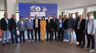 Ankara Fenerbahçeliler Derneği Genel Kurulu'nda Erol Özel yeniden başkan seçildi