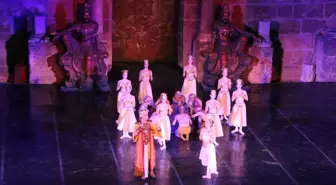 30. Uluslararası Aspendos Opera ve Bale Festivali'nde 'La Bayadere' sahnelendi