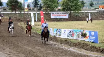 Samsun'da Rahvan At Yarışları Festivali Düzenlendi