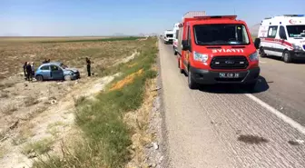 Konya'da Kontrolden Çıkan Otomobilin Takla Atması Sonucu 5 Kişi Yaralandı