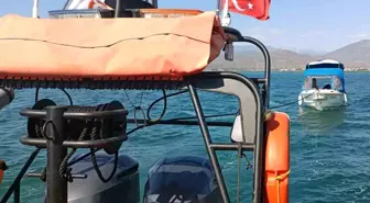 Fethiye'de Arızalanan Tekne Kıyı Emniyet Ekipleri Tarafından Kurtarıldı