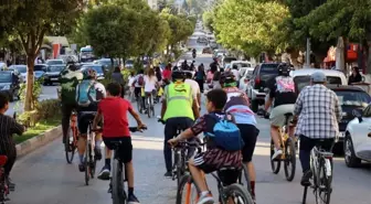 Safranbolu'da Süslü Kadınlar Bisiklet Turu düzenlendi