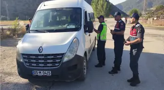 Amasya İl Jandarma Komutanlığı Okul Servislerini Denetledi