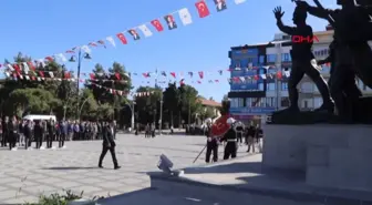 BURDUR'DA GAZİLER GÜNÜ TÖRENİ YAPILDI