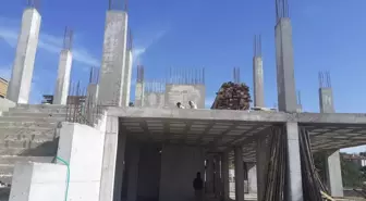 Kırklareli Üsküp beldesinde Kur'an kursu ve gençlik merkezi yapımı devam ediyor