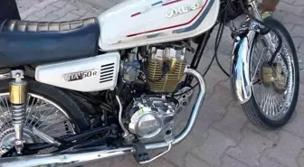 Adıyaman'da otomobil ile motosikletin çarpışması sonucu 1 kişi yaralandı