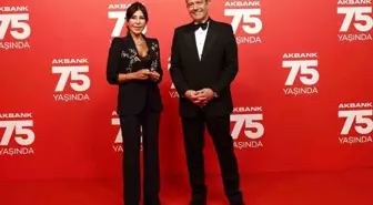 Akbank'ın 75. kuruluş yıldönümü özel bir gala etkinliği ile kutlandı