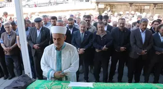 BBP Merkez Disiplin Kurulu Üyesi Bekir Zararsız'ın Babası Ali Osman Zararsız Yozgat'ta Defnedildi