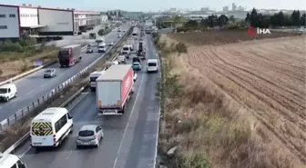 Arnavutköy'de Emniyet Şeridi İhlali Yapan Sürücülere Dron Destekli Denetim