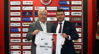 Gençlerbirliği, Oktay Yüksel A.Ş. ve İkom Bilişim A.Ş. ile sponsorluk anlaşması imzaladı