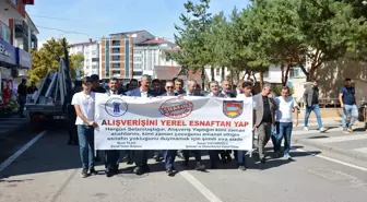 Sivas'ın Suşehri ilçesinde 'Esnafına sahip çık, alışverişini yerel esnaftan yap' yürüyüşü düzenlendi