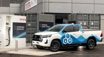 Toyota, karbon nötr toplum hedefi doğrultusunda hidrojen yakıt hücreli Hilux prototipini tanıttı