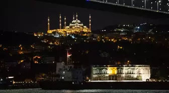 Ukrayna tahılı taşıyan gemi İstanbul Boğazı'ndan geçerek İsrail'e doğru yol aldı